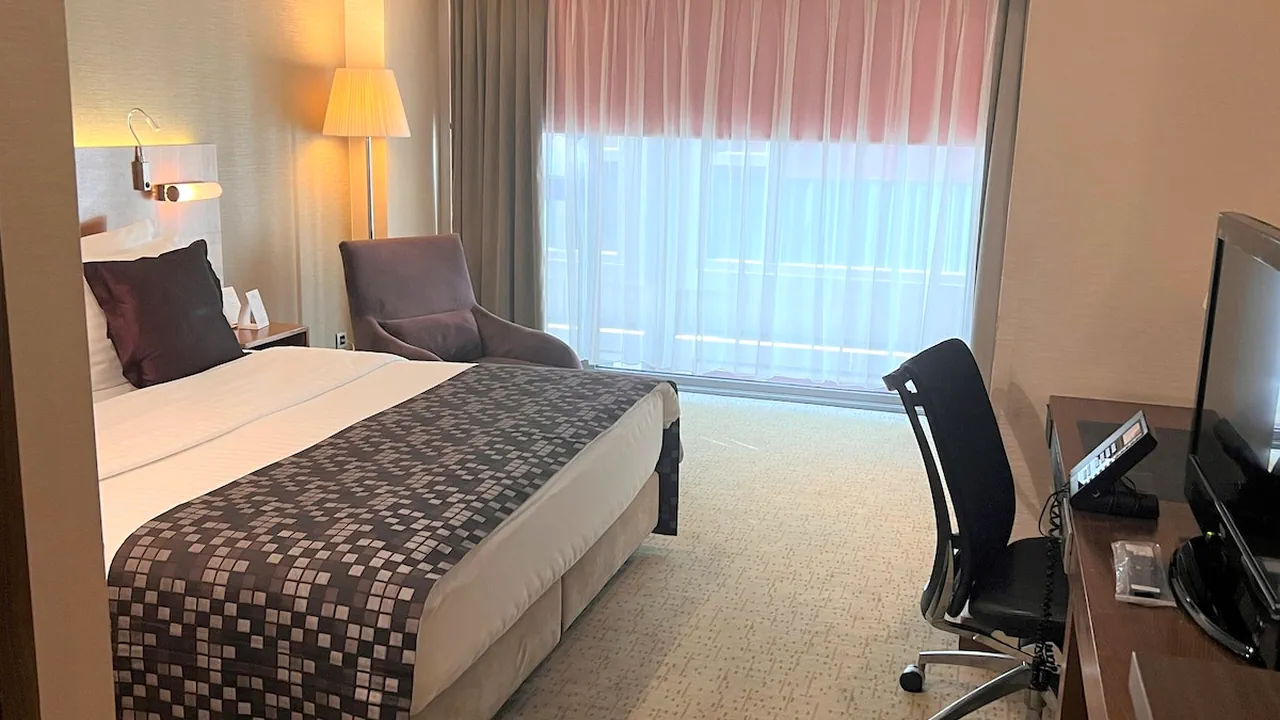 الفندق كراون بلازا حربيه - إسطبول